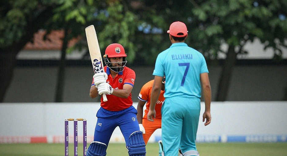 ডেটা বিশ্লেষণ আর মাঠের ছন্দ: ক্রিকেটের ড্রেসিং রুমে কে সত্যিই ঢুকছে