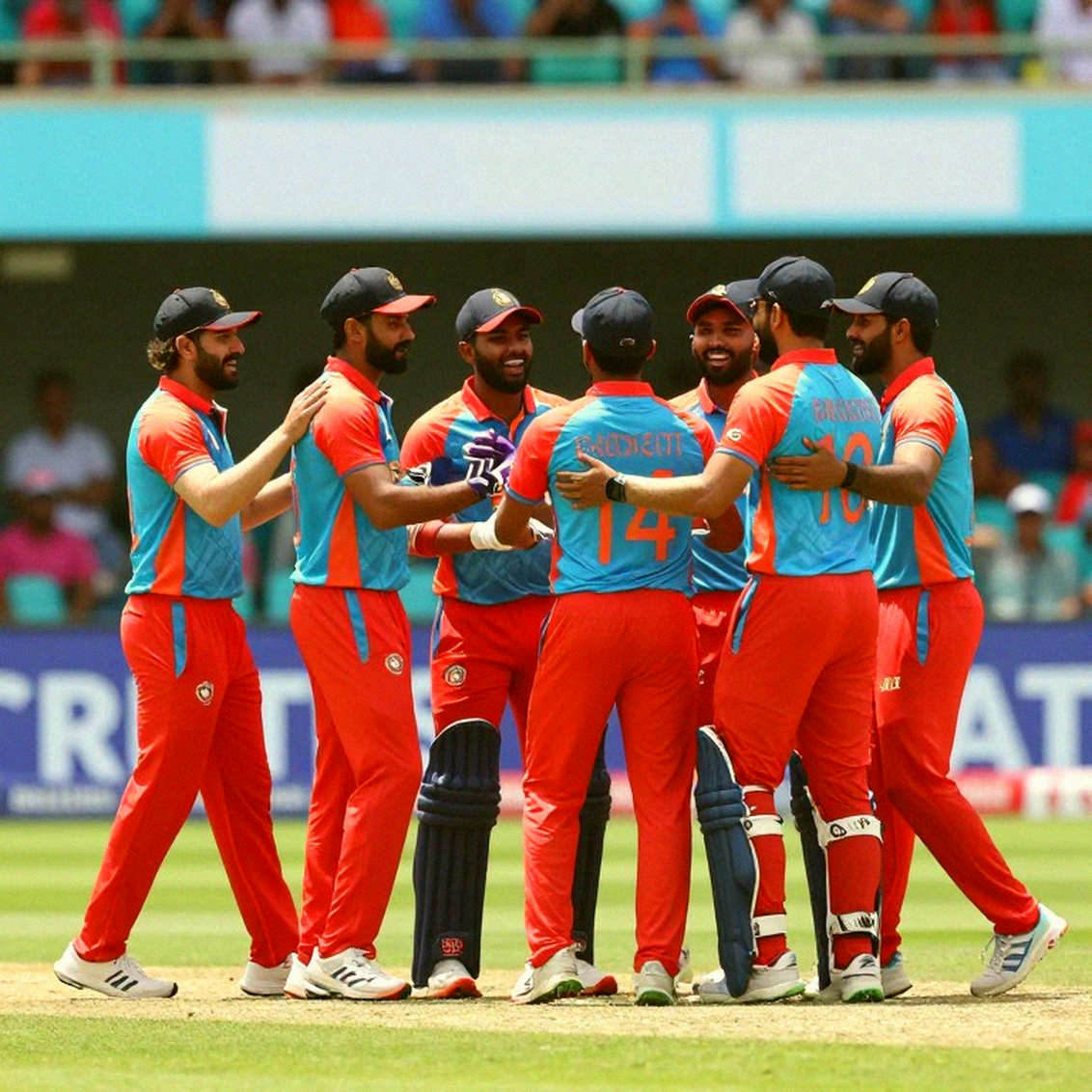 রাবাদার দেরি সিদ্ধান্ত আর ডারবানের লাল বল: দক্ষিণ আফ্রিকার টেস্ট হিসাবের ভেতরের গল্প