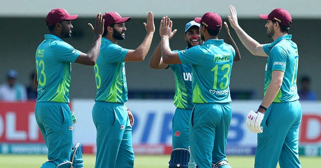 স্পিন করিডোরের জ্যামিতি: এশিয়ার পিচে হাফ-স্পেস কোথায় হারায়